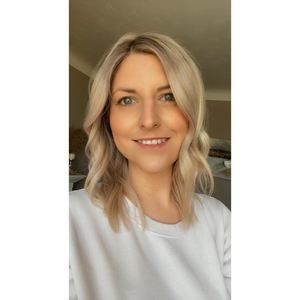 Meet your Posher, Ange